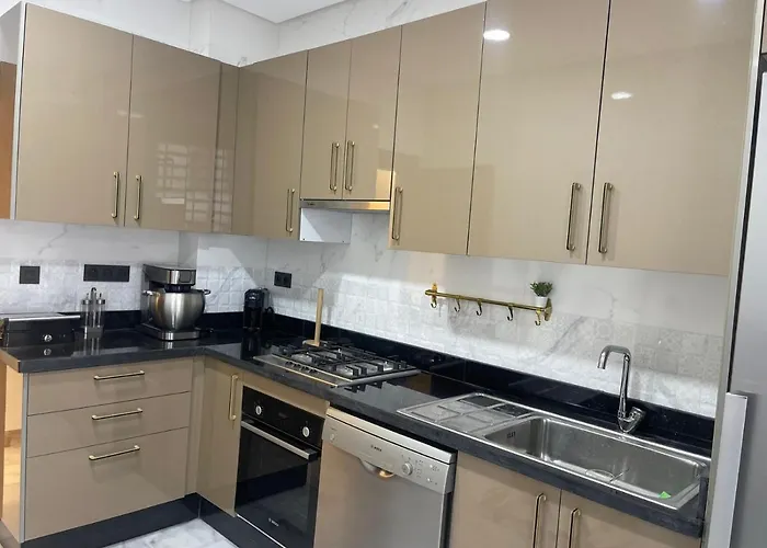 Cozy Appartement With Swimming Pool
