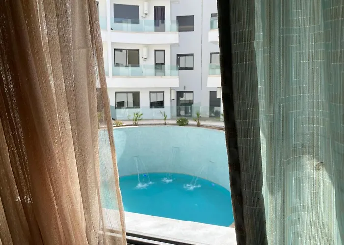 Cozy Appartement With Swimming Pool
